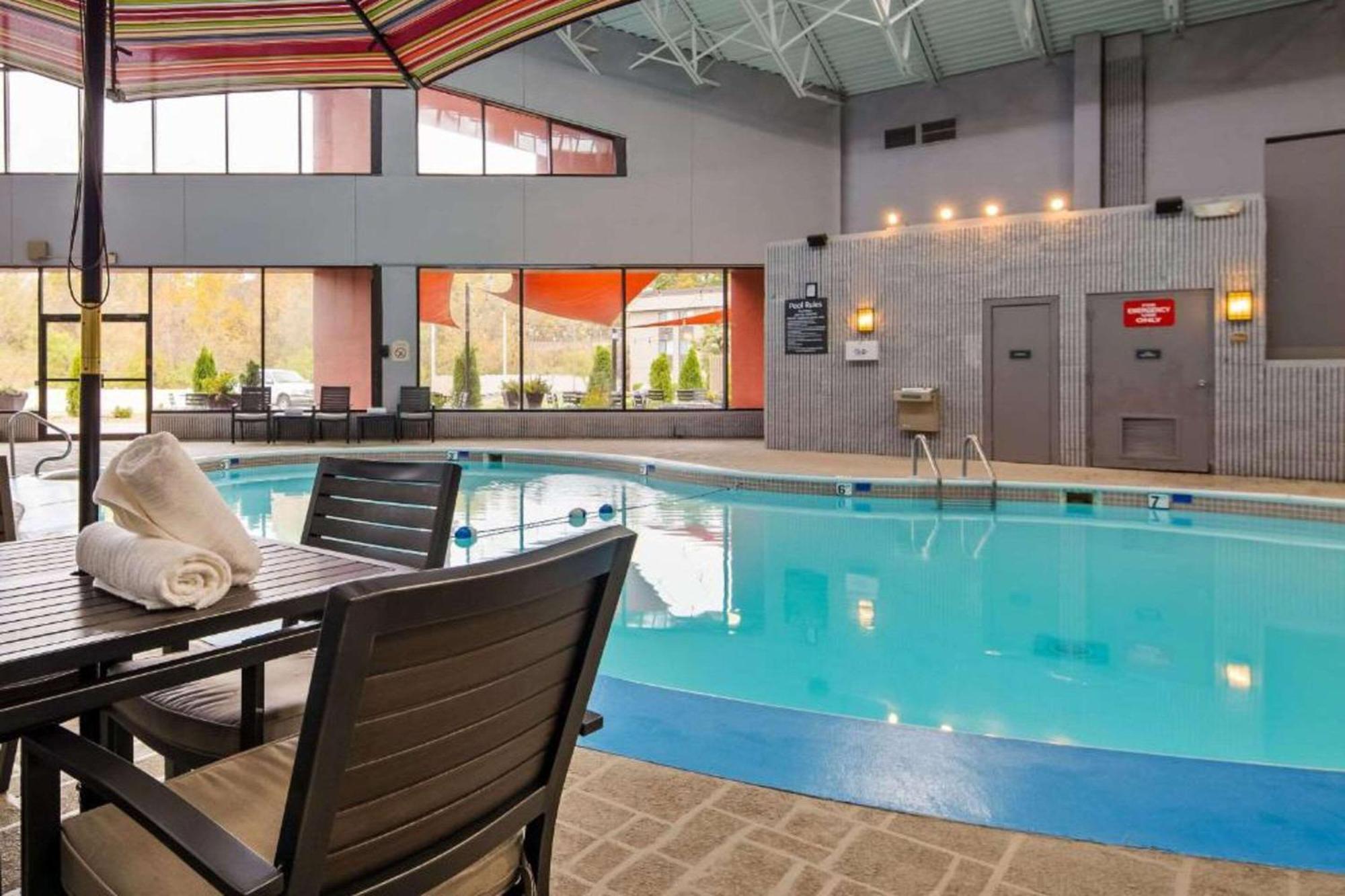 Best Western Premier Alton-St Louis Exterior foto